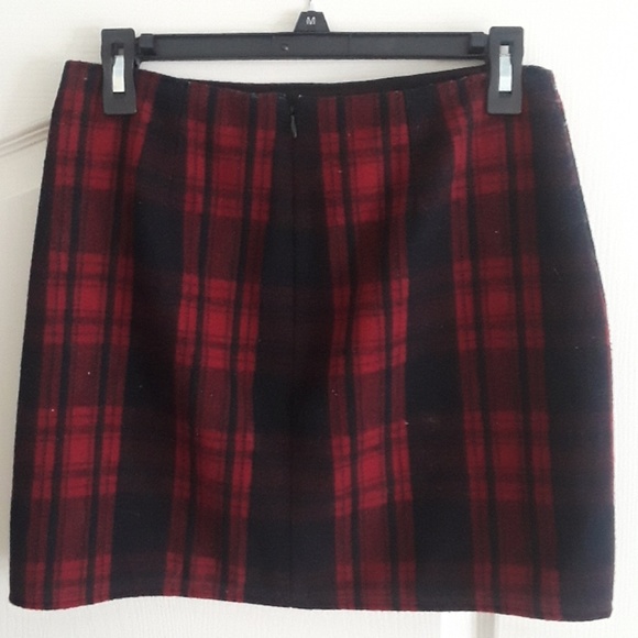 Wool mini skirt - Picture 3 of 3